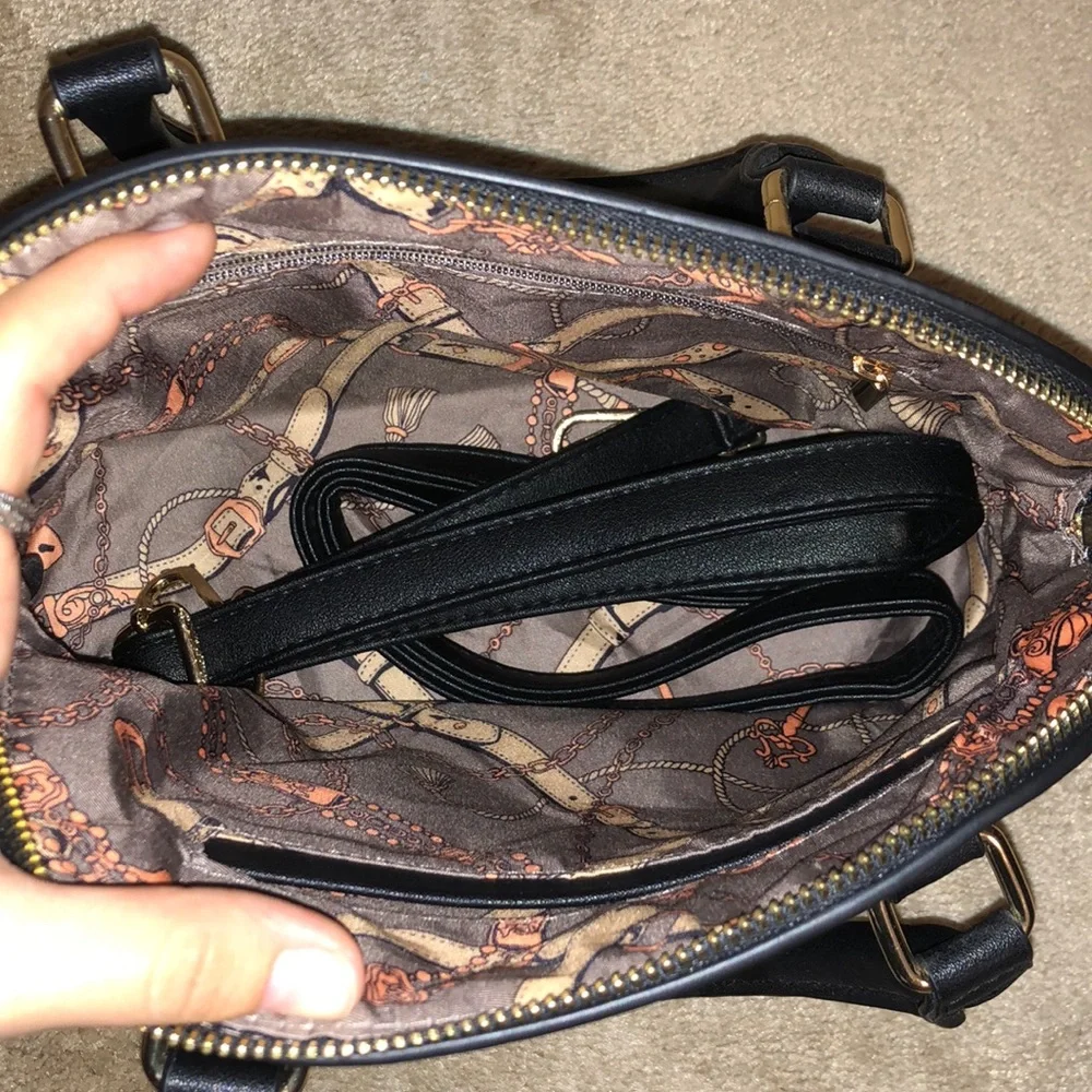 NWOT Purse - Picture 3 of 6